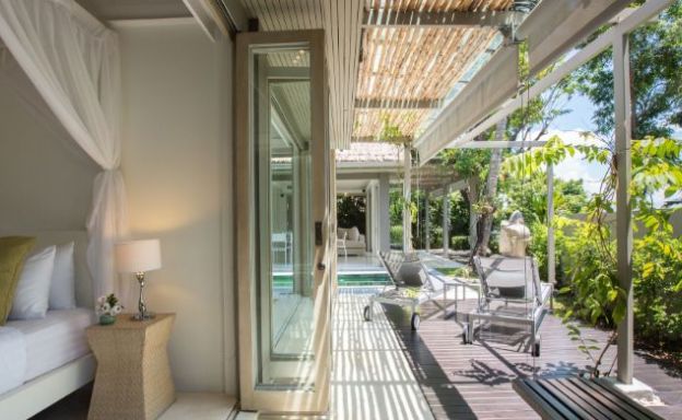 Contemporary 3 Bed Beachside Villa on Taling Ngam