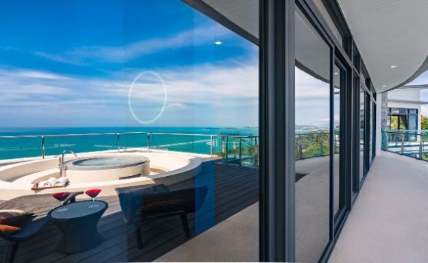 Spectacular Sea View Pool Villa on Chaweng Noi Peak