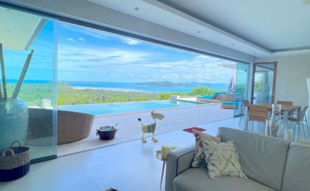 Sumptuous 4 Bed Sea View Pool Villa in Taling Ngam