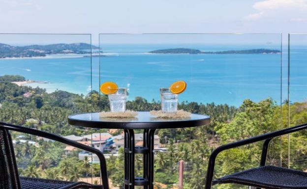 Stylish Luxury 3 Bed Sea View Villa in Chaweng Noi