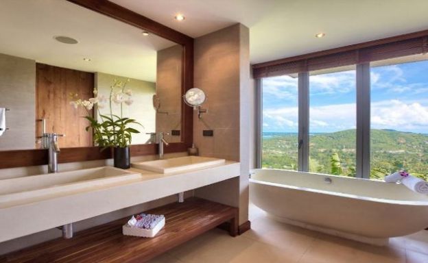 Lavish 5 Bedroom Tropical Sea View Villa in Bophut