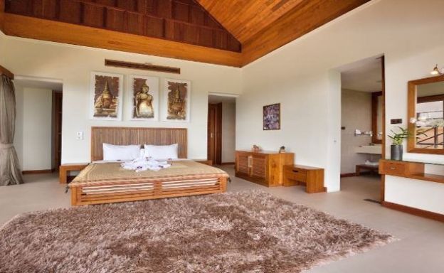Lavish 5 Bedroom Tropical Sea View Villa in Bophut