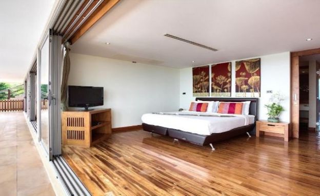 Lavish 5 Bedroom Tropical Sea View Villa in Bophut