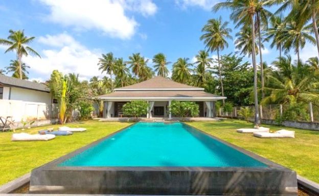 Modern 4 Bed Beachfront Pool Villa in Thong Krut