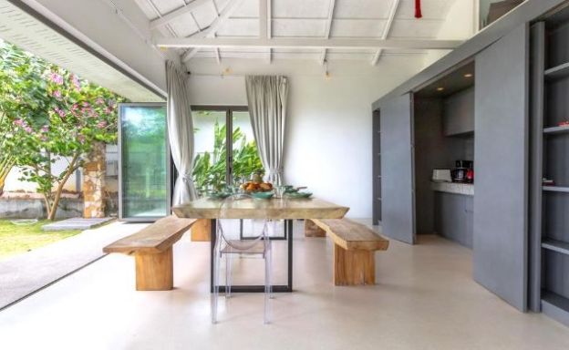 Modern 4 Bed Beachfront Pool Villa in Thong Krut