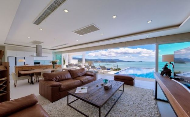 Sleek Designer 4 Bed Sea View Villa in Big Buddha