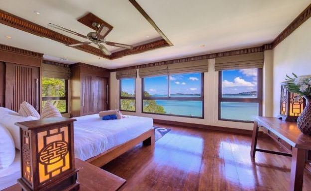 Luxury 5 Bedroom Beachside Pool Villa in Bangrak