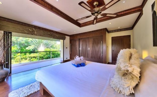 Luxury 5 Bedroom Beachside Pool Villa in Bangrak