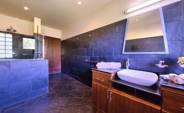 Luxury 5 Bedroom Beachside Pool Villa in Bangrak