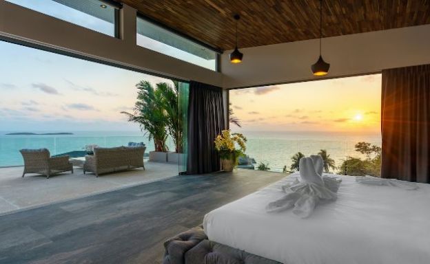 Minimalistic 4 Bedroom Sea View Villa in Chaweng Noi