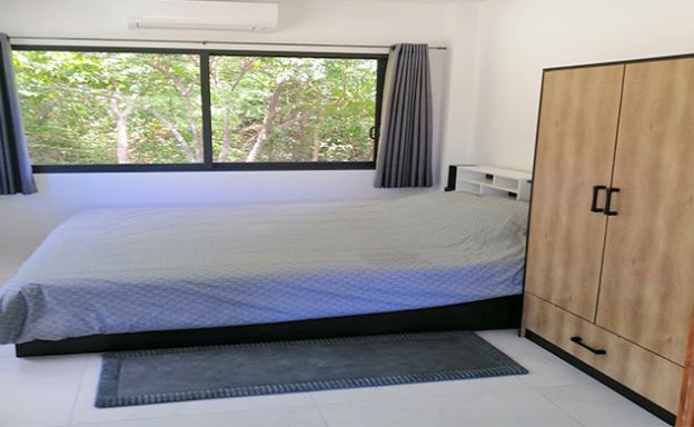 Modern 3 Bedroom Pool Villa for Sale in Maenam