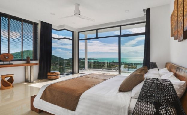 Stylish 4 Bedroom Luxury Sea View Villa in Lamai