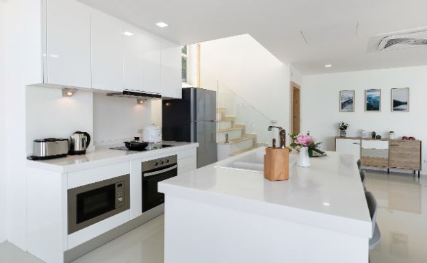 Luxury 3 Bedroom Sea View Pool Villa in Chaweng Noi