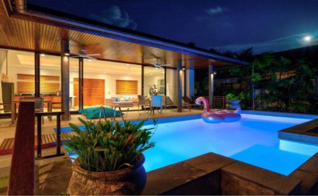 Tropical Modern 3 Bedroom Sea View Villa in Lamai