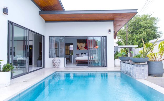 Modern 3 Bed Pool Villa Close to Maenam Beach