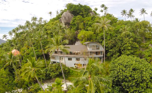 Hillside 4 Bedroom Luxury Sea View Villa in Laem Set