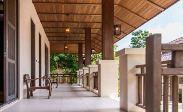 Tropical 2 Bedroom Pool Villa For Sale in Maenam