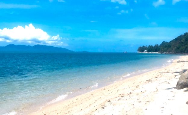 Affordable Beachside Land for Sale in Ban Tai