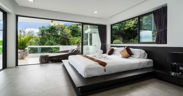 Contemporary 5 Bed Luxury Sea View Villa in Lamai-13