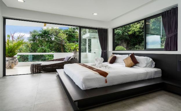 Contemporary 5 Bed Luxury Sea View Villa in Lamai