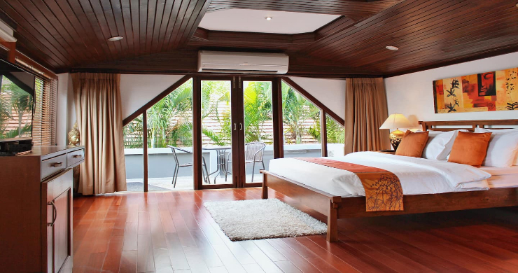 Charming 3 Bed Tropical Beachfront Villa in Laem Yai-6
