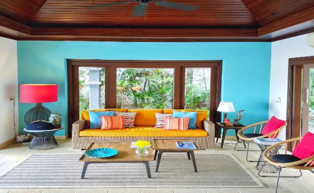 Charming 3 Bed Tropical Beachfront Villa in Laem Yai