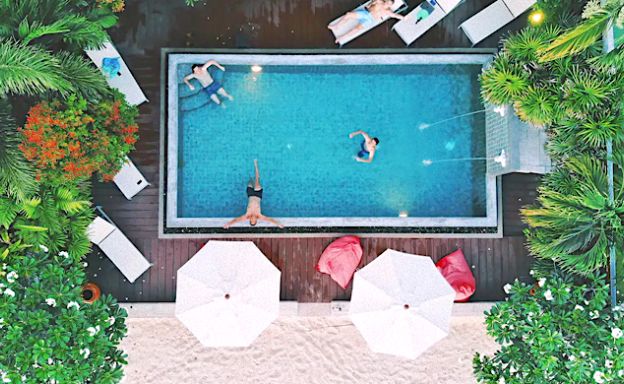 Charming 3 Bed Tropical Beachfront Villa in Laem Yai