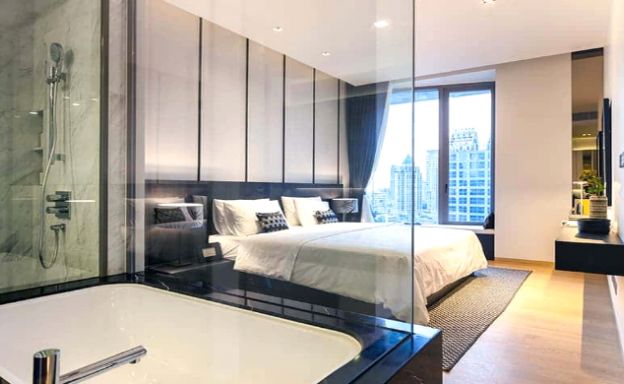 Luxury 3 Bed Penthouse with City Views in Bangkok