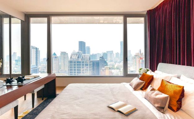 Luxury 3 Bed Penthouse with City Views in Bangkok