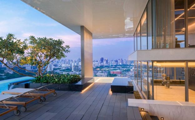 Luxury 3 Bed Penthouse with City Views in Bangkok