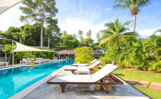 Beautiful  Resort Close to the  beach near Lamai