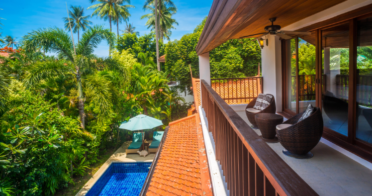 Tropical 4 Bedroom Beachside Villa in Hua Thanon-5