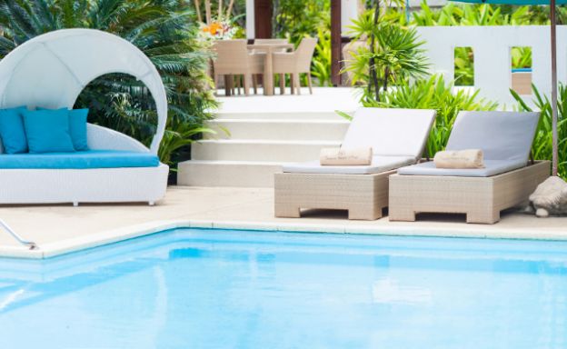 Beautiful 3 Bed Beachfront Villa on Hua Thanon Bay