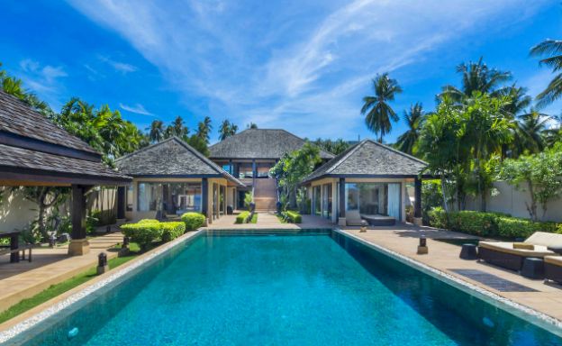 Elegant 5 Bedroom Beachfront Villa in Thong Krut