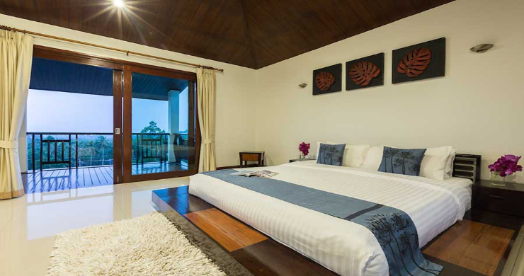 Expansive 6 Bedroom Sea View Villa in Maenam-10
