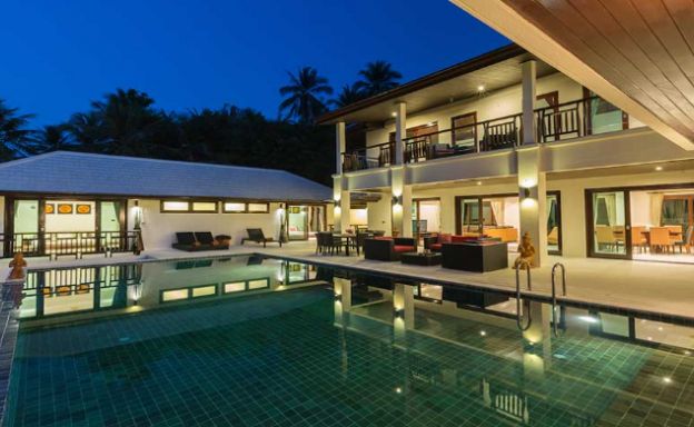 Expansive 6 Bedroom Sea View Villa in Maenam