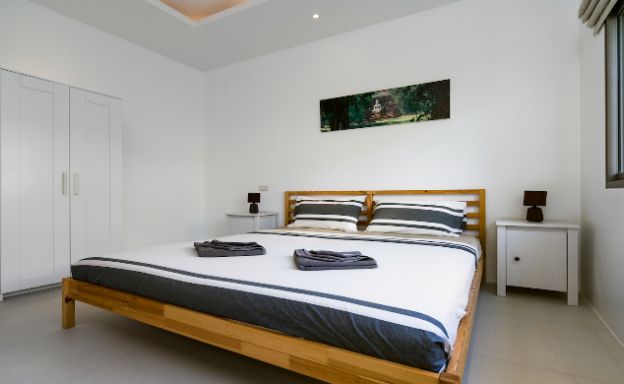 Investment Property 3 Villas for Sale in Chaweng Noi