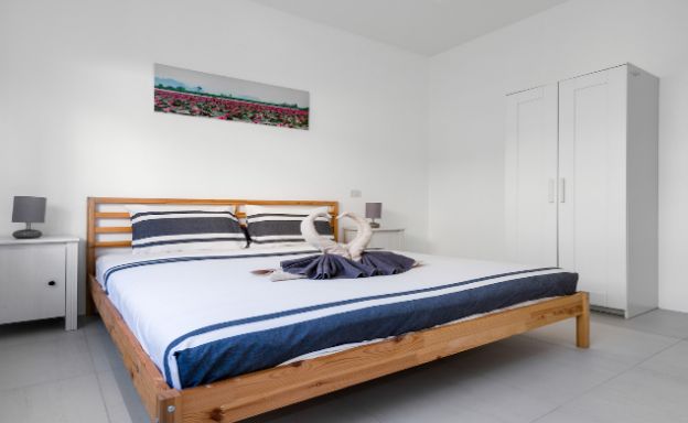 Investment Property 3 Villas for Sale in Chaweng Noi