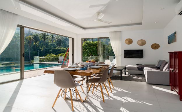 Investment Property 3 Villas for Sale in Chaweng Noi