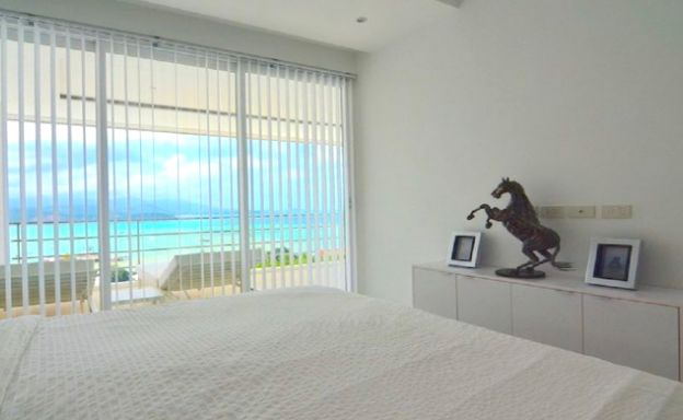 Modern 2 Bed Pool Sea-view Apartment in Big Buddha