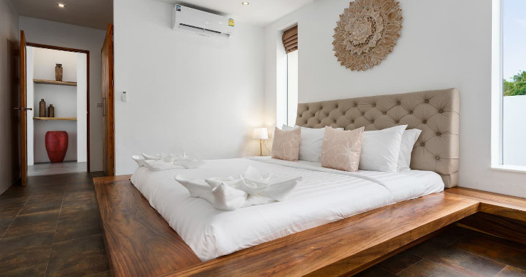 Sleek Modern 3 Bed Beachfront Villa for Sale in Lipa Noi-10