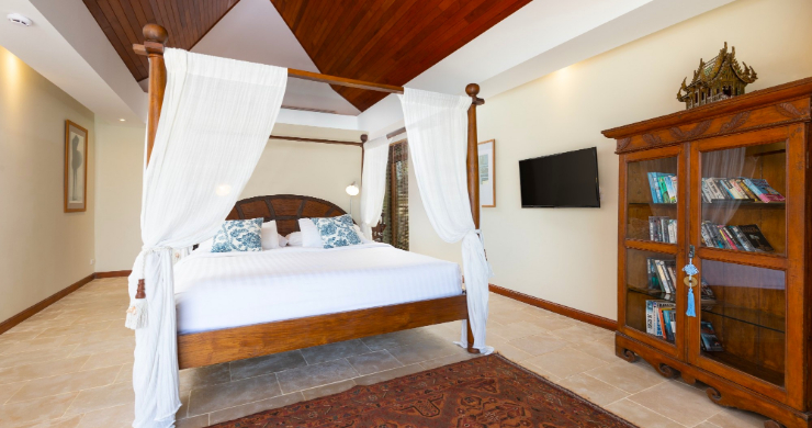 Oceanfront 5 Bedroom Luxury Villa for Sale in Phuket-9