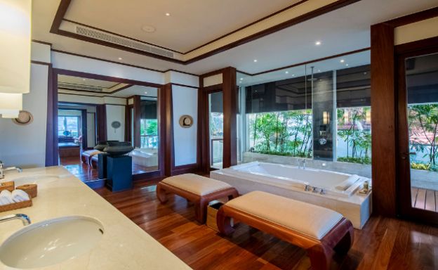 Exquisite Thai-inspired 4 Bed Luxury Villa in Phuket
