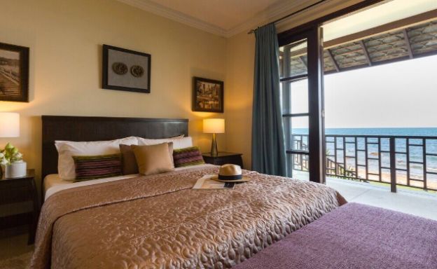 koh-samui-beachfront-villa-for-sale-choeng-mon