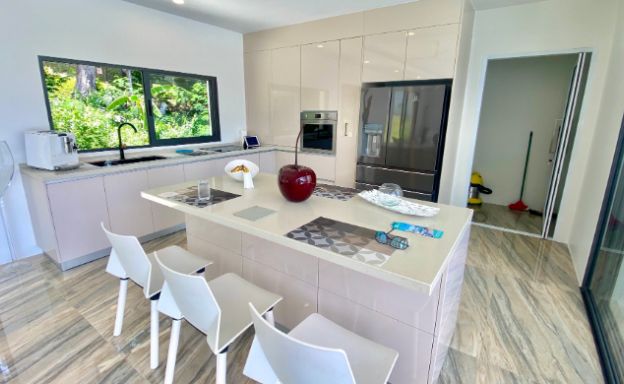 koh-samui-villa-for-sale-sea-view-maenam