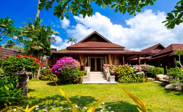 koh-samui-beachfront-villa-for-sale-Thong-Krut