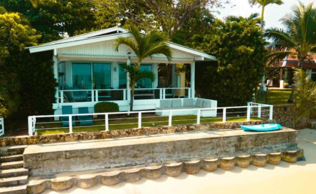 koh-samui-beachfront-villa-for-sale-in-bangrak