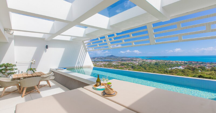This stylish contemporary Luxury Villa for sale in Koh Samui is situated in a prime part of the Chaweng hillside.-1