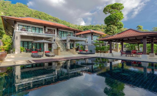 luxury-villas-for-sale-in-phuket-11-bed-sea-view