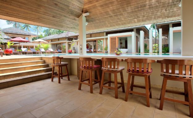 beachfront-villa-for-sale-koh-samui-6-bed-lipa-noi